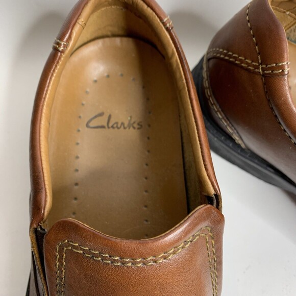 Clarks Mens Loafers Shoes Brown Leather Bicycle Toe Slip-On 8M - Picture 3 of 8